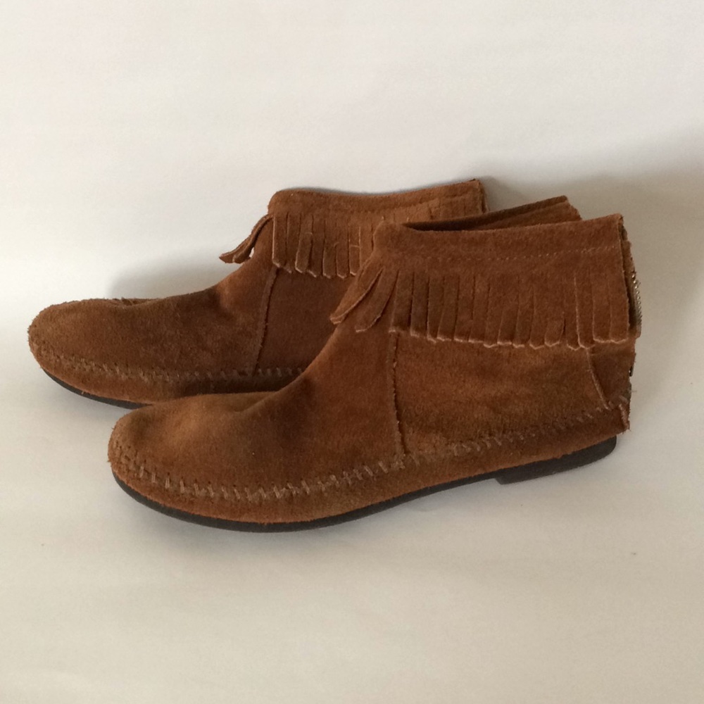 NWOT Brown suede moccasin booties